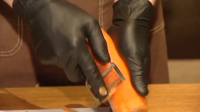Как приготовить смузи «Красный детокс» смотреть онлайн