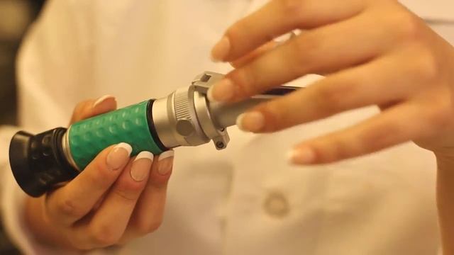 Refractometer Basics смотреть онлайн