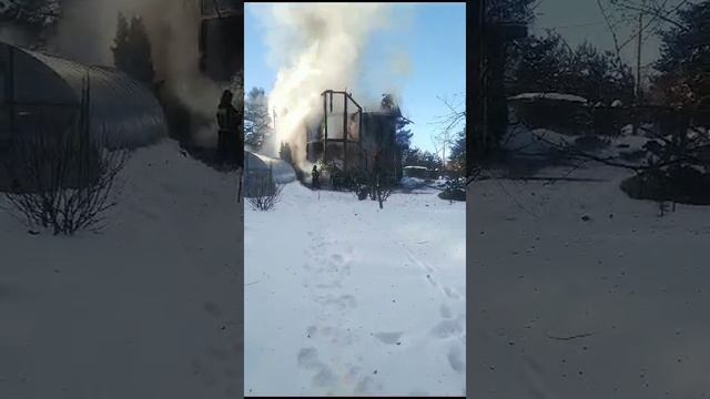 сгорел дом в деревне верхняя вырка г калуга