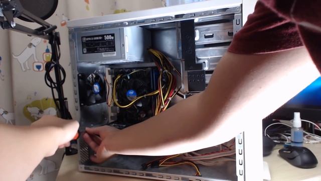 サブマシン（Celeron G1820）にAMD Radeon HD6450を搭載しFFベンチしてみたが・・・。 смотреть онлайн