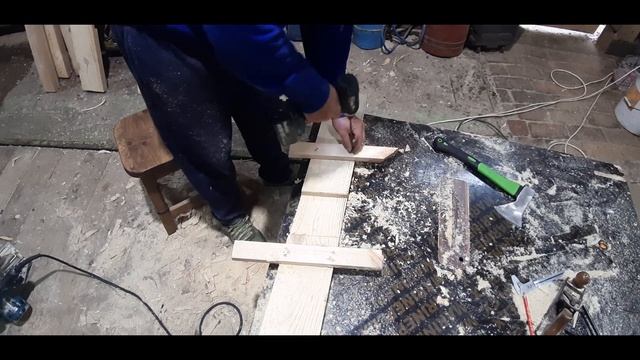 ОЧЕНЬ ПРОСТАЯ И КРАСИВАЯ ЛАВКА (СКАМЕЙКА) СВОИМИ РУКАМИ. DIY Bench Ease. DIY мебель. смотреть онлайн
