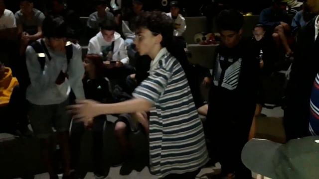 G5 ANDERSON THOMAS vs JOE YAGO | 8vos (Fecha 5 - 2vs2) | Irlanda Freestyle смотреть онлайн