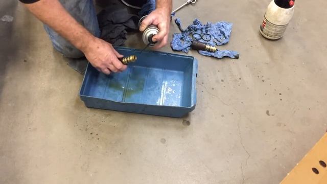 Solenoid BMW E46 n42 reinigen / CLEAN VANOS SOLENOID / MAGNETVENTIL REINIGEN смотреть онлайн