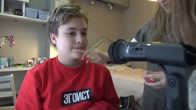 ДЕЛАЕМ ДРУГ ДРУГУ МАКИЯЖ! МОЯ ДЕВУШКА - ВИЗАЖИСТ?