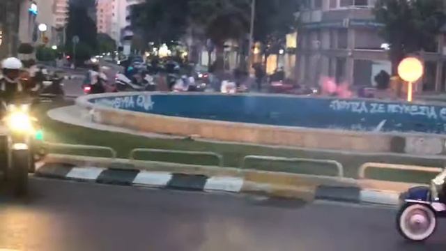 Πέρασμα της πορείας απο τον ΕΝΑέριο смотреть онлайн