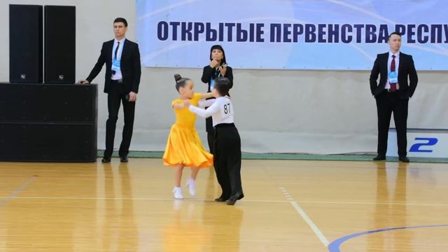Танец Самба. Сава Таисия турнир г. Салават. смотреть онлайн