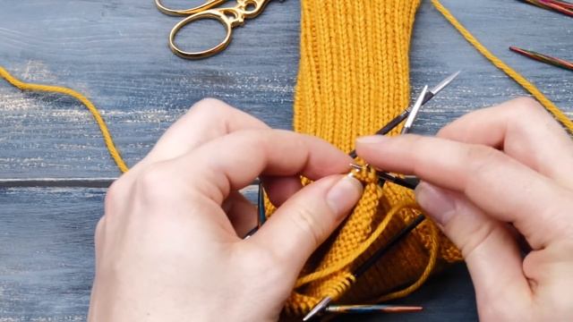 How to knit gloves - step by step tutorial (plus special technique for the thumb) смотреть онлайн