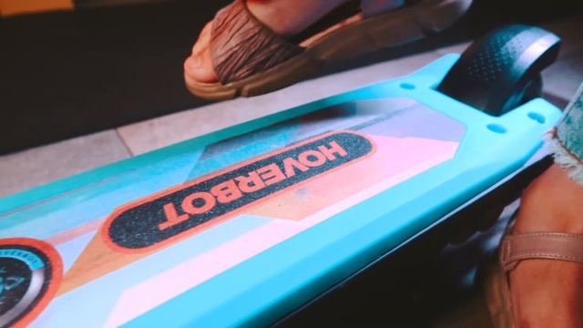 Жизнь с Hoverbot. Детский электросамокат HOVERBOT D-03 смотреть онлайн