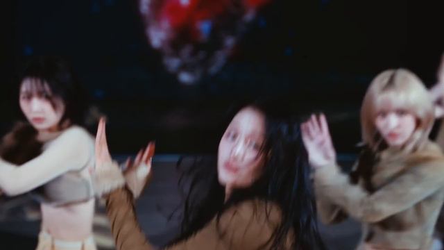 NMIXX — Run For Roses Dance Performance