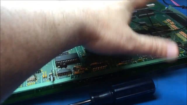 1982 Atari Pole Position Arcade PCB Repair смотреть онлайн