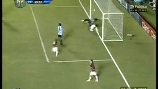 Gol de Arismendi.mpg смотреть онлайн