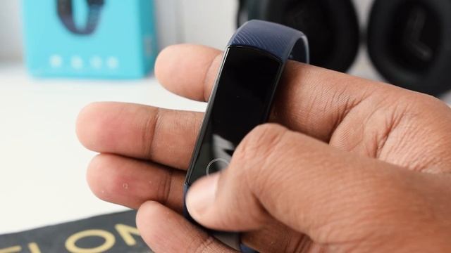 The Huawei Band 4 just Blew my Mind! [REVIEW] смотреть онлайн