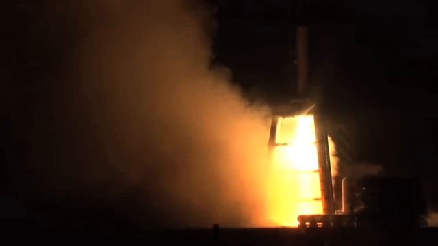 SpaceX Testing - Falcon 9 Engine Test смотреть онлайн