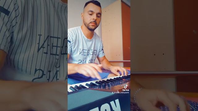 Korg pa700. Фокстрот😎✌️ смотреть онлайн