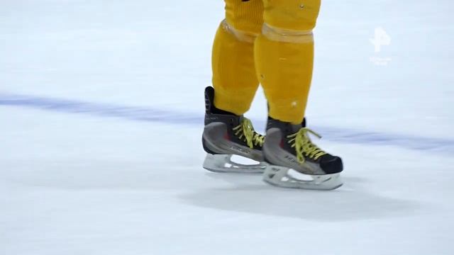Ледовая арена "Айсберга" ждёт великолучан смотреть онлайн