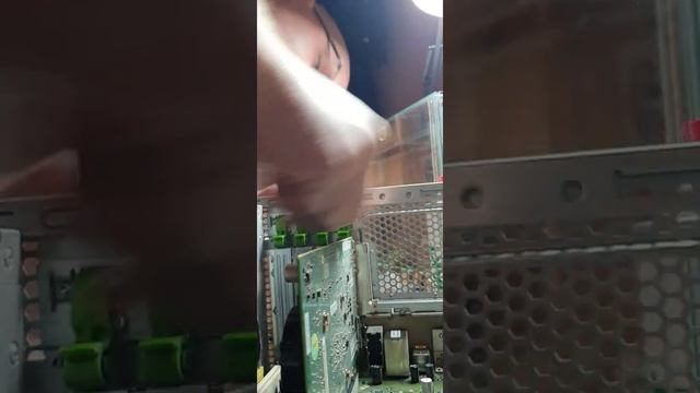 Fujitsu celsius & Nvidia Quadro FX1700. pasztázás 1.0 смотреть онлайн