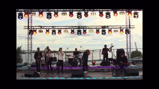 Выступление на Джазовом фестивале в Петербурге с коллективом TenBitz! Tenbitz и Настя Мартынова смотреть онлайн