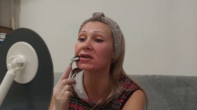 Уход за лицом в домашних условиях с Мезороллером смотреть онлайн