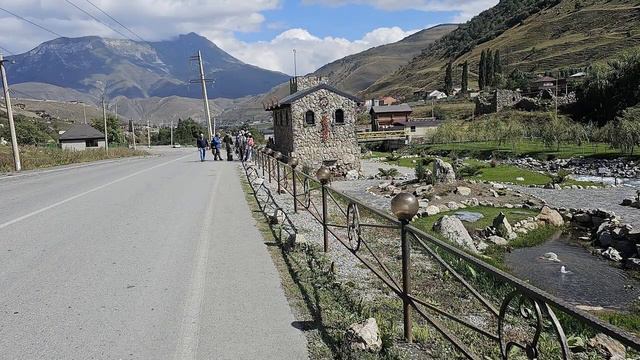 В ГОРЫ смотреть онлайн