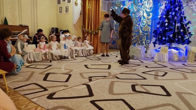 Новогодний утренник 27.12.2022 смотреть онлайн