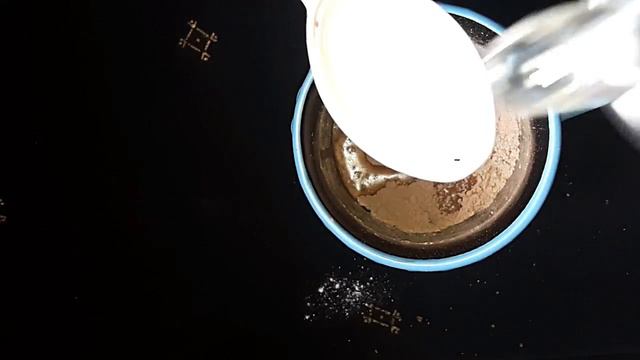 Chocolate Mug Cake in Microwave 1 min 30 seconds | Daleeyasworld смотреть онлайн