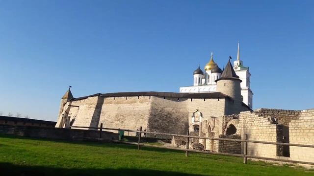 Золотая осень прогулка #potemkin3 Псков