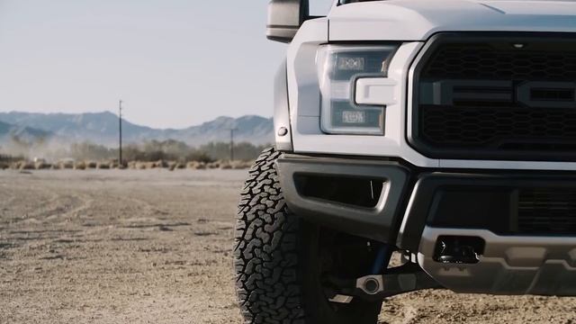 Cамый большой легковой автомобиль в мире смотреть онлайн