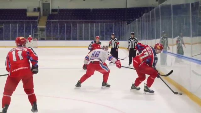 ХК «Звезда» - У микрофона. Кирилл Голощапов. смотреть онлайн