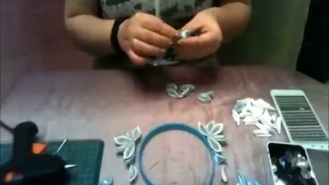 Мастер-класс "Новогодняя корона-диадема" на ободке в технике канзаши - 2 часть смотреть онлайн