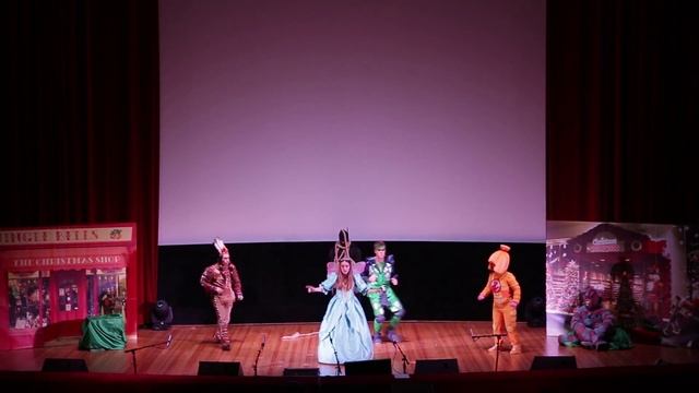 Спектакль "Рождественская история игрушек" смотреть онлайн