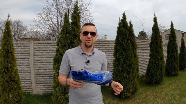 О беговых кроссовках на личном опыте - Nike Fly 3 & New Balance 1080 смотреть онлайн