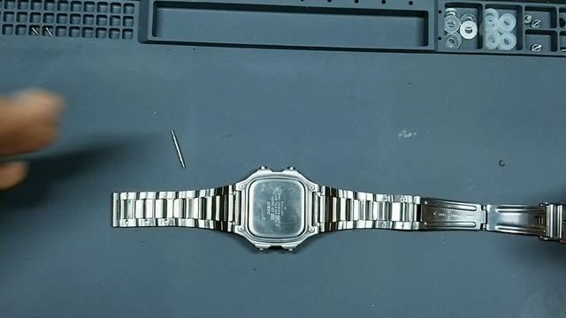 How to adjust bracelet on the Casio World Time AE1200 смотреть онлайн