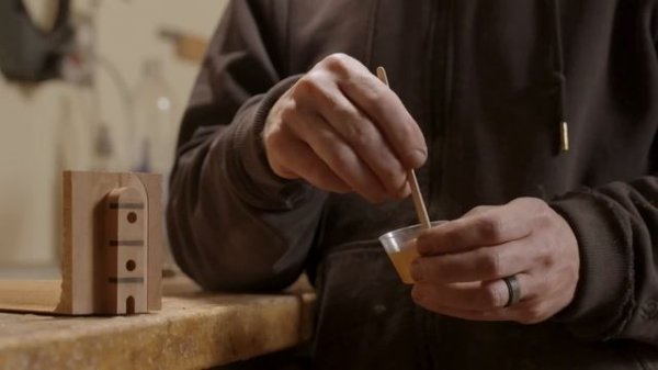 Watch a Master Luthier Build a Guitar (from scratch)