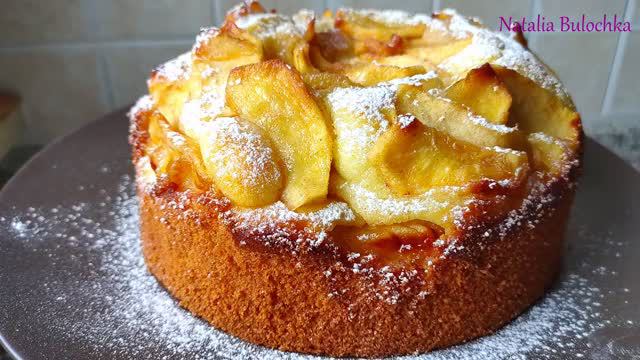 Воздушный яблочный пирог! Простой и быстрый в приготовлении. смотреть онлайн