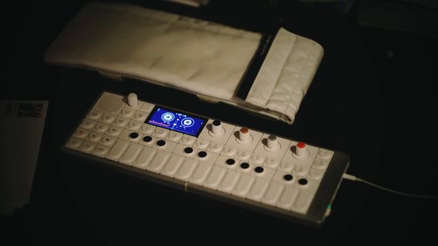 Melodic Techno on the OP-1 Field by Teenage Engineering смотреть онлайн