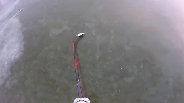 Пруд Хоккей на льду смотреть онлайн