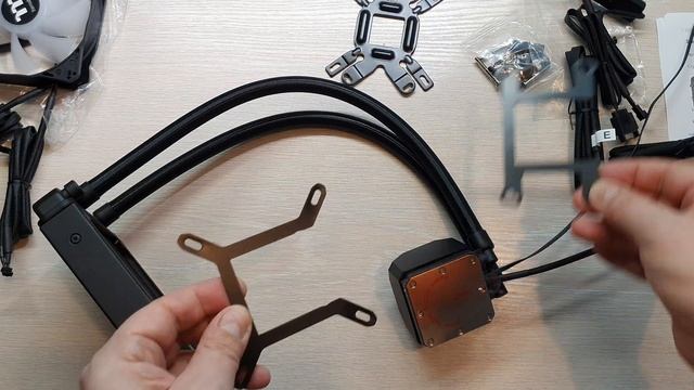 Распаковка и обзор системы охлаждения Thermaltake AIO TH120 ARGB Sync (2160р 4К)