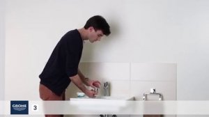Установка однорычажного смесителя GROHE для раковины