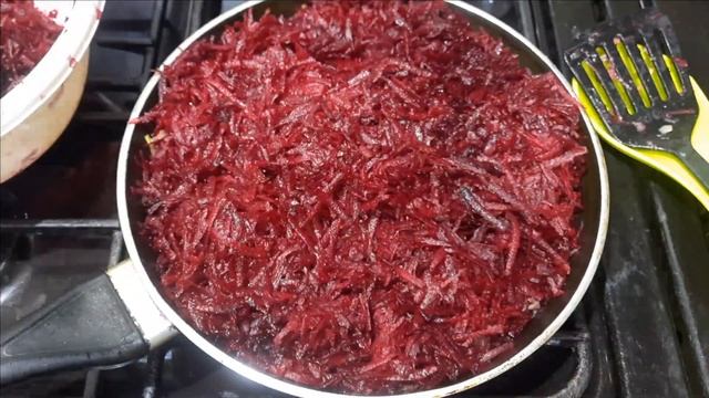 Свекольная икра на сковородке, за 10 мин. Постное блюдо из детства. Вегетарианский стол. Просто и.. смотреть онлайн