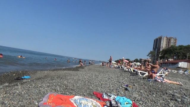 пляж в Кобулети в сентябре 2019