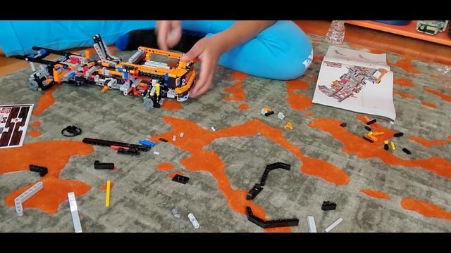 Lego Raptor 42126 Build Part: 4 bag: 2 смотреть онлайн
