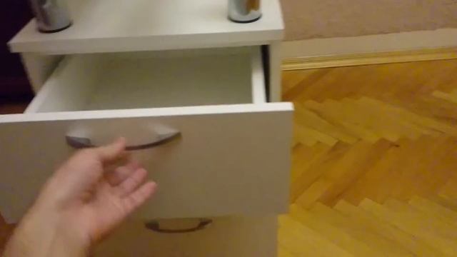 Маникюрный стол из стекла (часть 3) спасибо т.д.Материк за такую КРАСОТУ смотреть онлайн