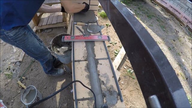 Кладка декоративного цоколя около дерева. Забор часть 62. смотреть онлайн