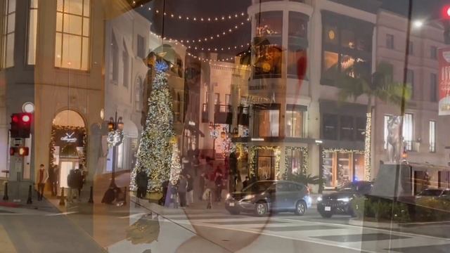Video Story# 72 Новогодний Лос-Анджелес. Витрины. #рождество #бренды #мода смотреть онлайн
