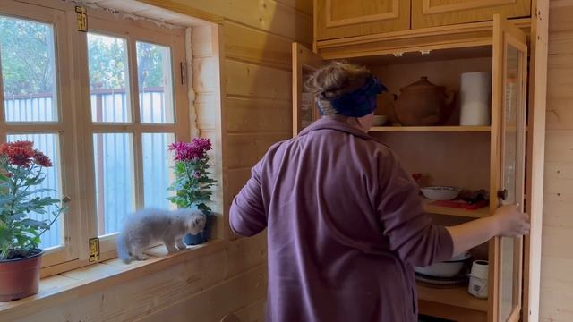 Picking and Drying Persimmons In new Wood House and cooking Chicken Tabaka смотреть онлайн
