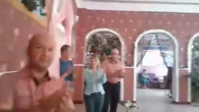 Зажигаем на свадьбе!! смотреть онлайн