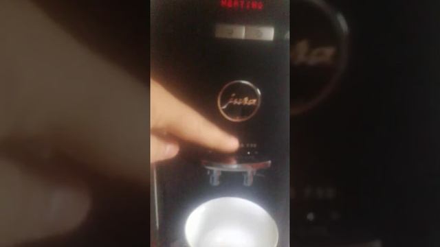 Обзор :включение кофемашины jura f50 смотреть онлайн