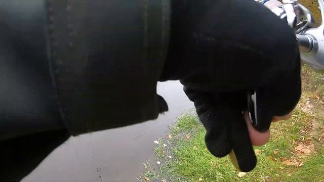 На рыбалку на ВЕЛОСИПЕДЕ! Ловля щуки на джиг, спиннинг осенью в 2021 смотреть онлайн