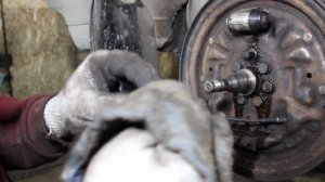 Замена задних колодок Passat B3 VW