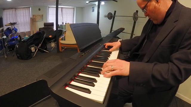 I Love You-solo piano with walking bass line Yamaha P125B смотреть онлайн